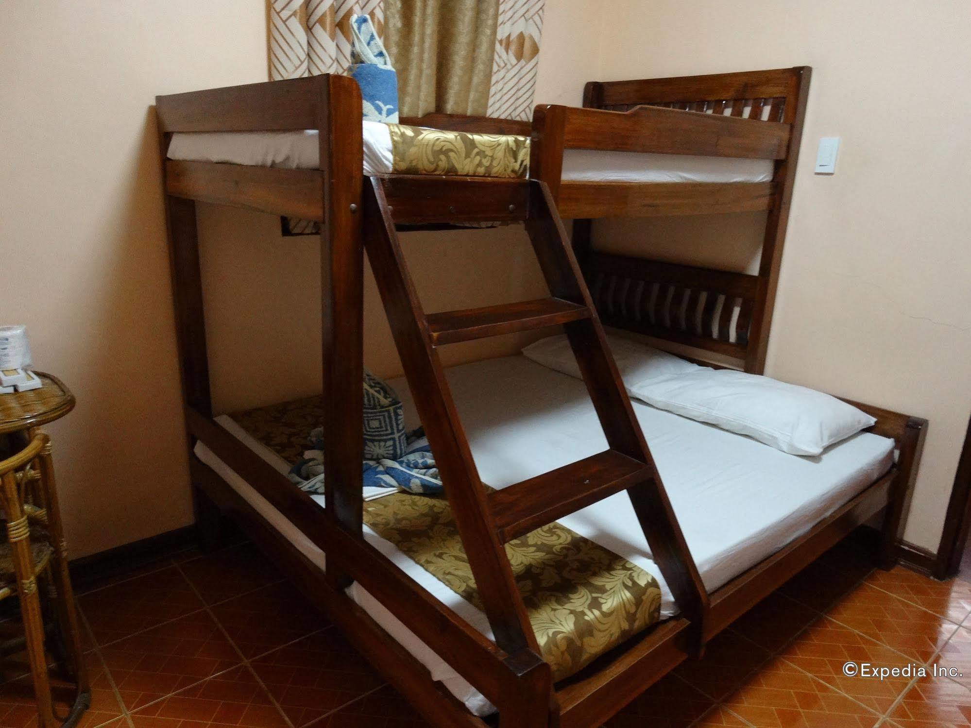 Corazon Tourist Inn Puerto Princesa Dış mekan fotoğraf