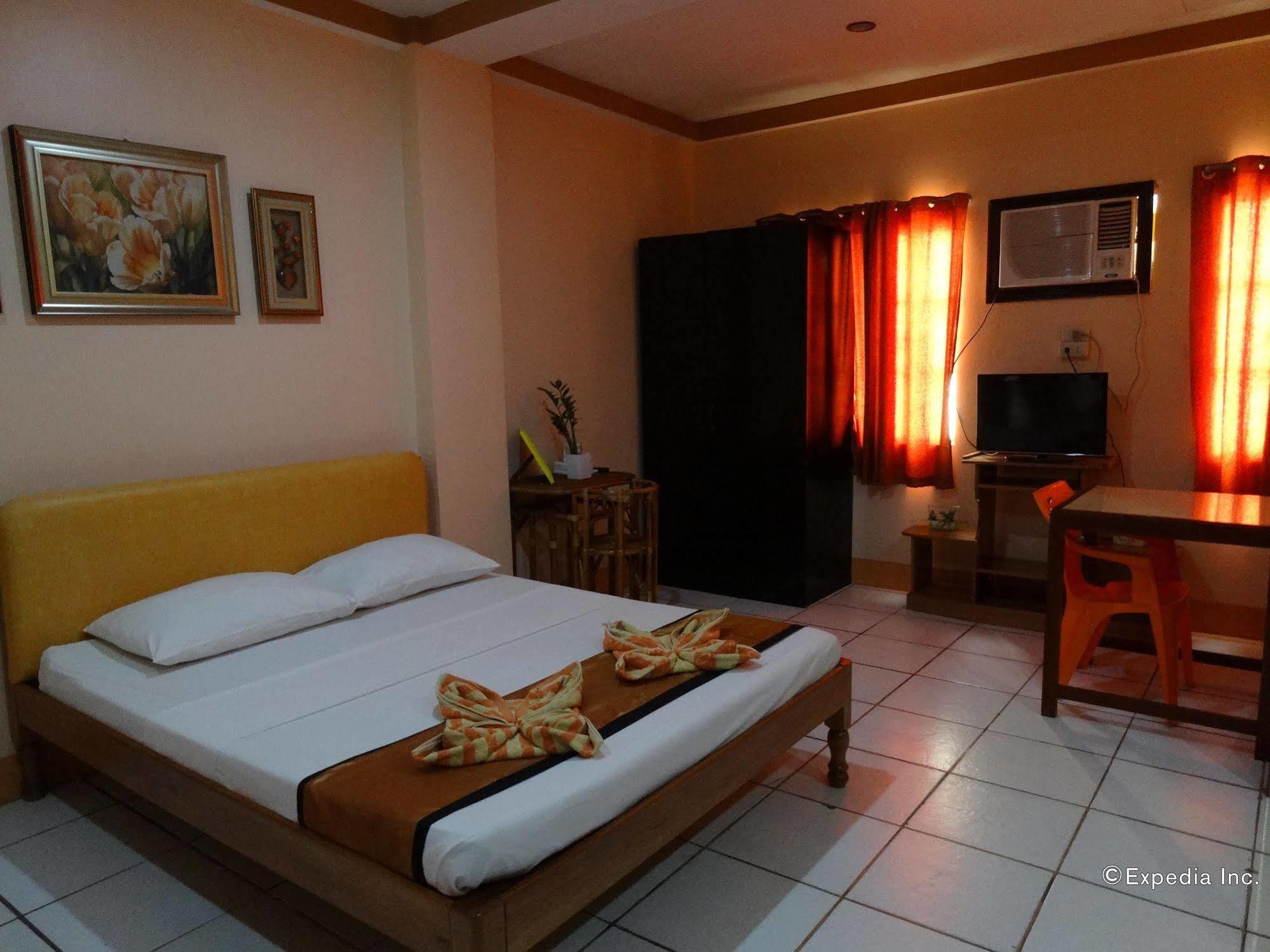 Corazon Tourist Inn Puerto Princesa Dış mekan fotoğraf